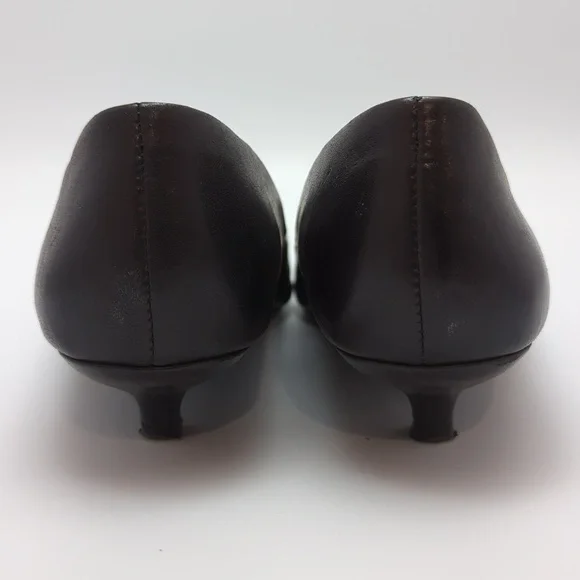 Steve Madden Black Kitten Heel Shoes, sz 7.5 Women's - Picture 3 of 9